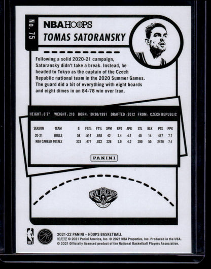 2021-22 Hoops #75 Tomas Satoransky