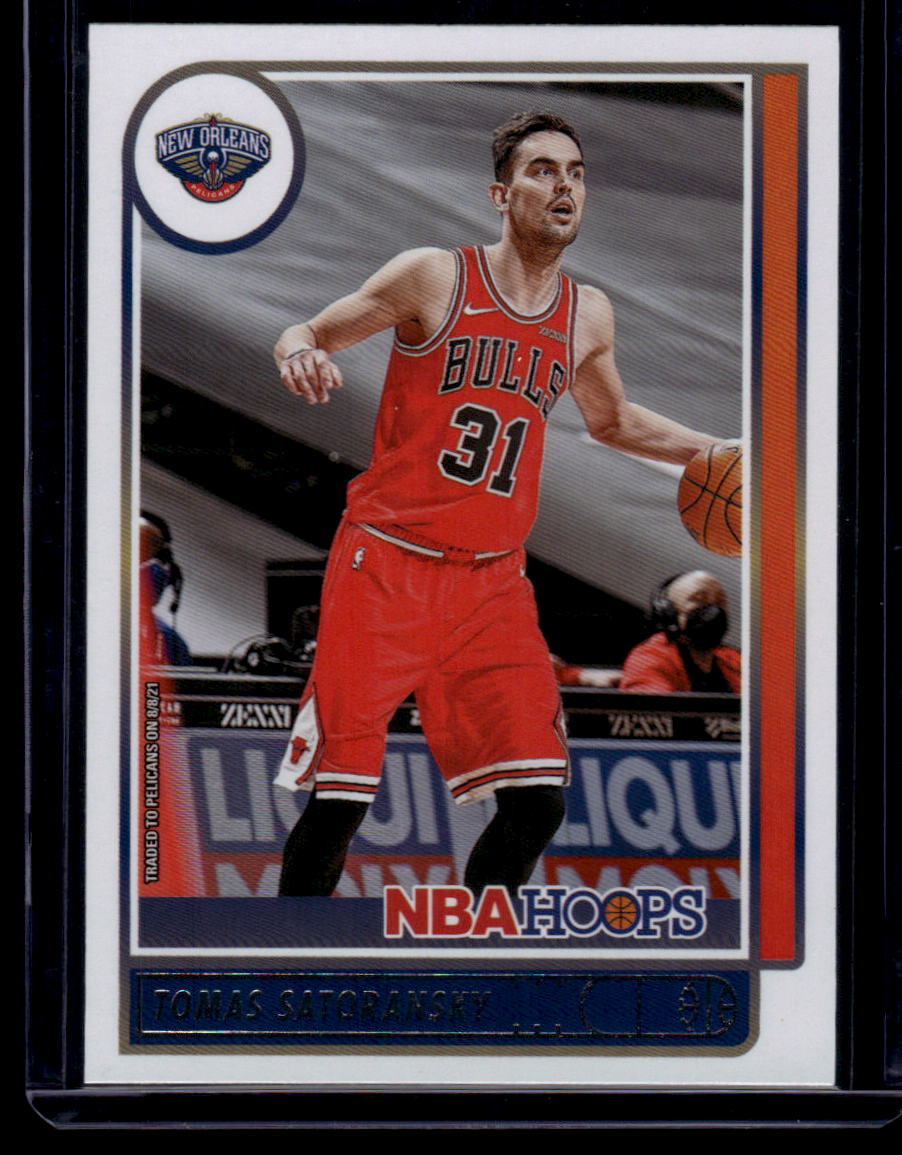 2021-22 Hoops #75 Tomas Satoransky