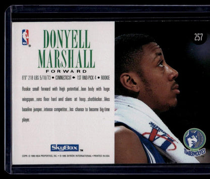 1994-95 SkyBox Premium #257 Donyell Marshall