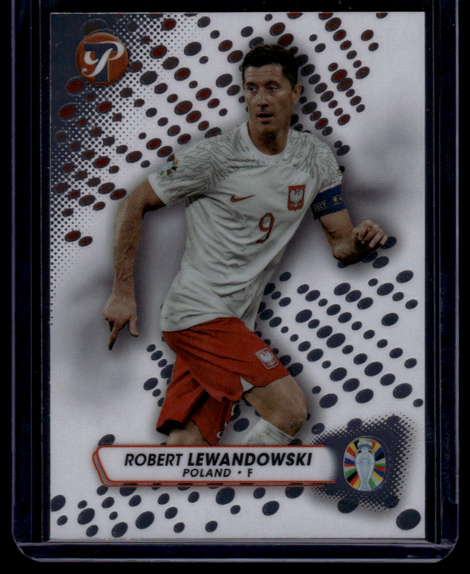 2023 Topps Pristine Road To Euro 2024 #123 Robert Lewandowski