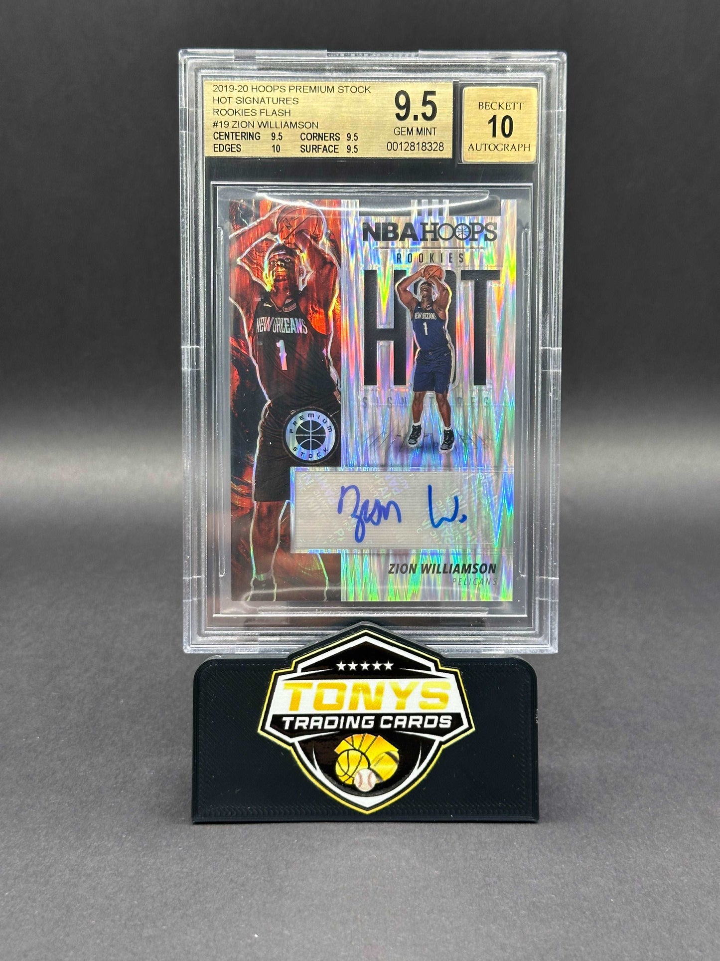 2019/20 Panini Hoops Pemium Stock HOT SIGNATURES Rookies Flash  - Zion Williamson BGS 9.5