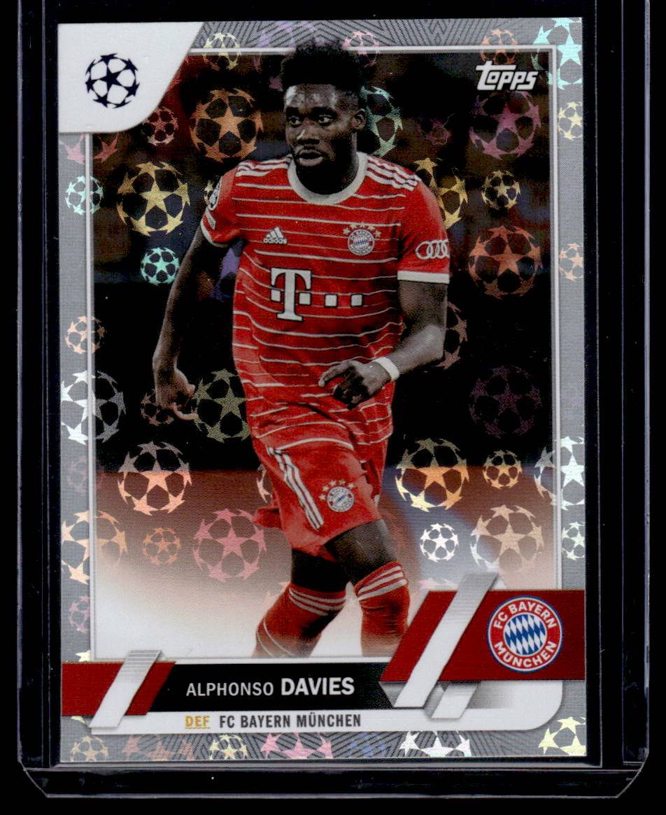 2022-23 Topps UEFA Club Competitions #162 Alphonso Davies Starball Foil