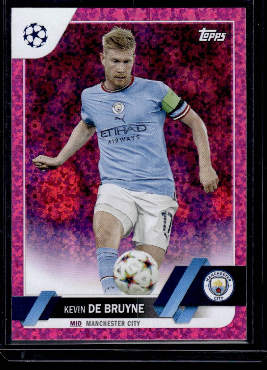 2022-23 Topps UEFA Club Competitions #33 Kevin De Bruyne Pink Sparkle Foil