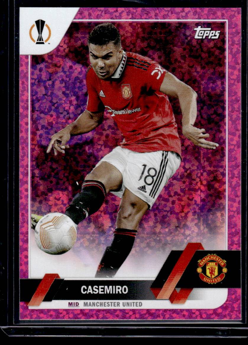 2022-23 Topps UEFA Club Competitions #64 Casemiro Pink Sparkle Foil