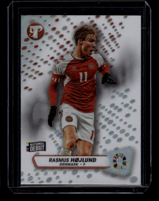 2023 Topps Pristine Road To Euro 2024 #97 Rasmus Højlund Refractors