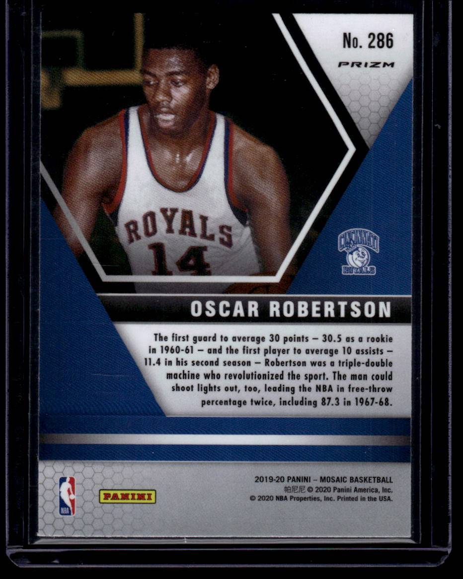 2019-20 Panini Mosaic #286 Oscar Robertson Camo Pink